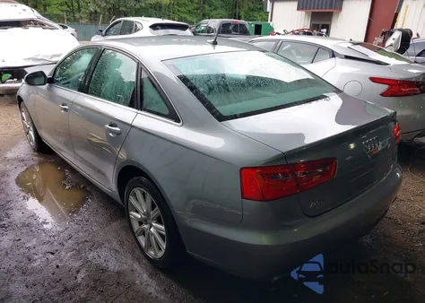 2013 Audi A6 3.0T Premium z USA, uszkodzony, nr VIN WAUGGAFC1DN109011